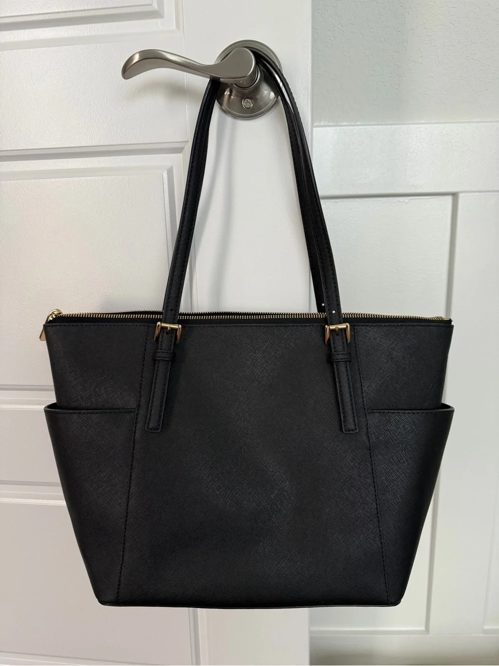 Michael Kors Michael Kors Jet Set East West Top-Zip Tote Bag Black
